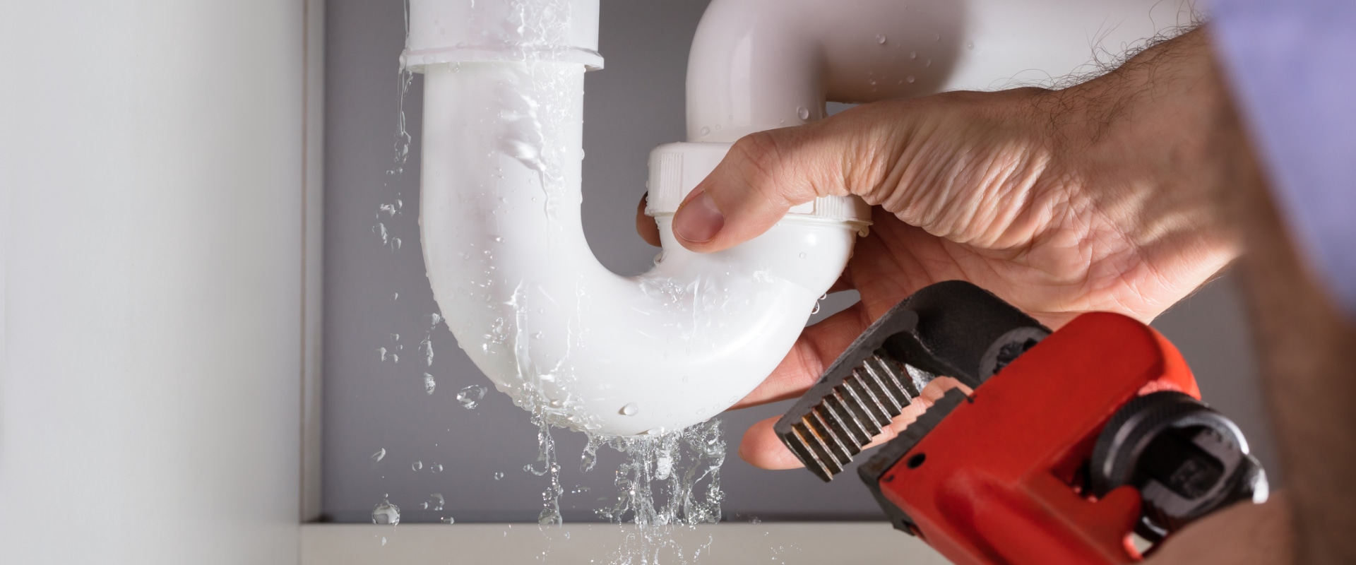 How to Find Reliable and Fast 24 Hour Plumbers for Emergency Services