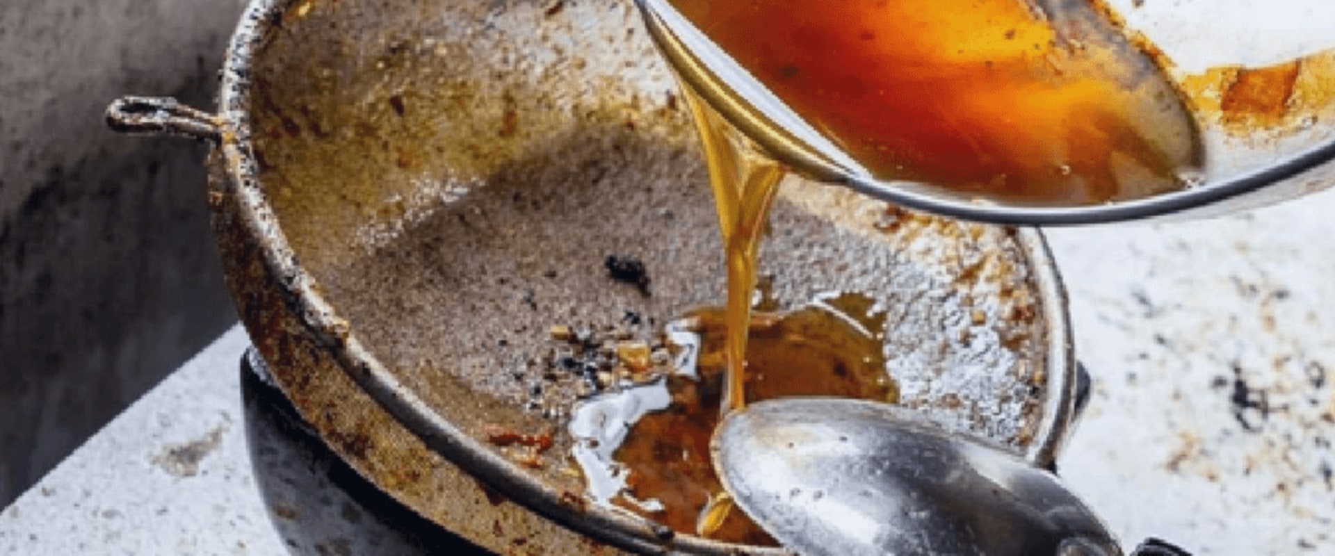 Proper Disposal of Grease and Food Waste: Essential Tips for Emergency Plumbing Services